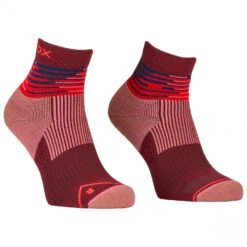 Ortovox - Women's All Mountain Quarter Socks - Chaussettes En Laine Mérinos -Sport Chaussettes Magasin ortovox womens all mountain quarter socks chaussettes en laine merinos 1